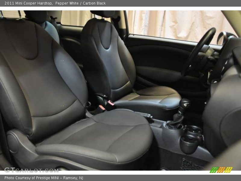 Pepper White / Carbon Black 2011 Mini Cooper Hardtop