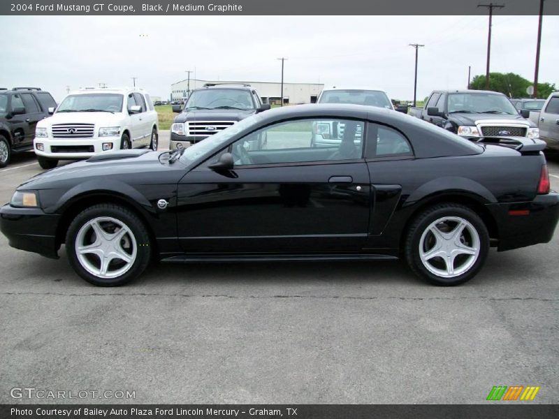 Black / Medium Graphite 2004 Ford Mustang GT Coupe