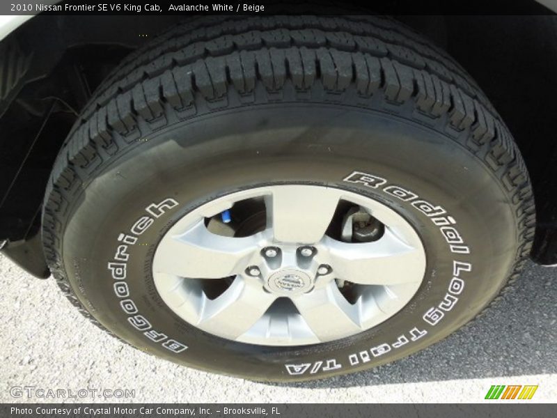 Avalanche White / Beige 2010 Nissan Frontier SE V6 King Cab