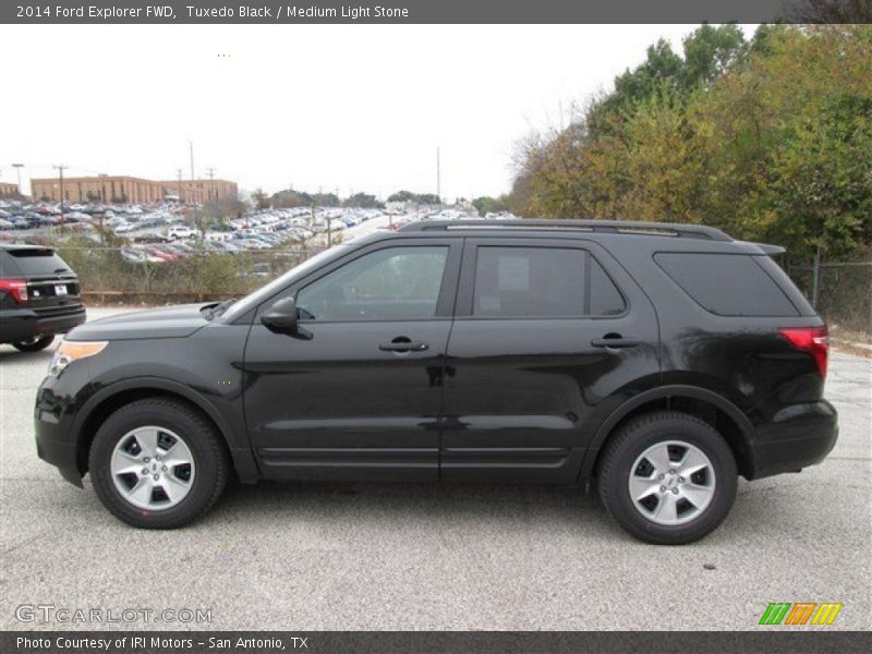 Tuxedo Black / Medium Light Stone 2014 Ford Explorer FWD