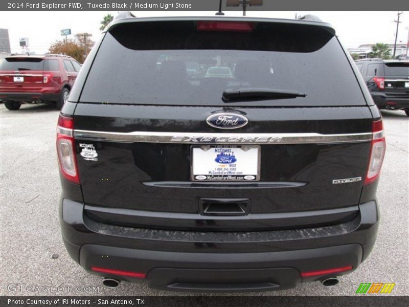 Tuxedo Black / Medium Light Stone 2014 Ford Explorer FWD