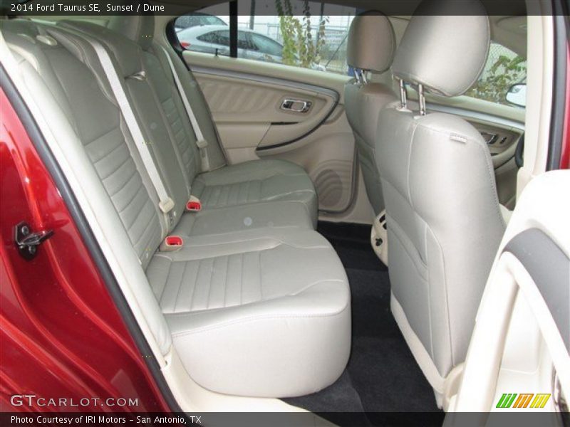 Rear Seat of 2014 Taurus SE