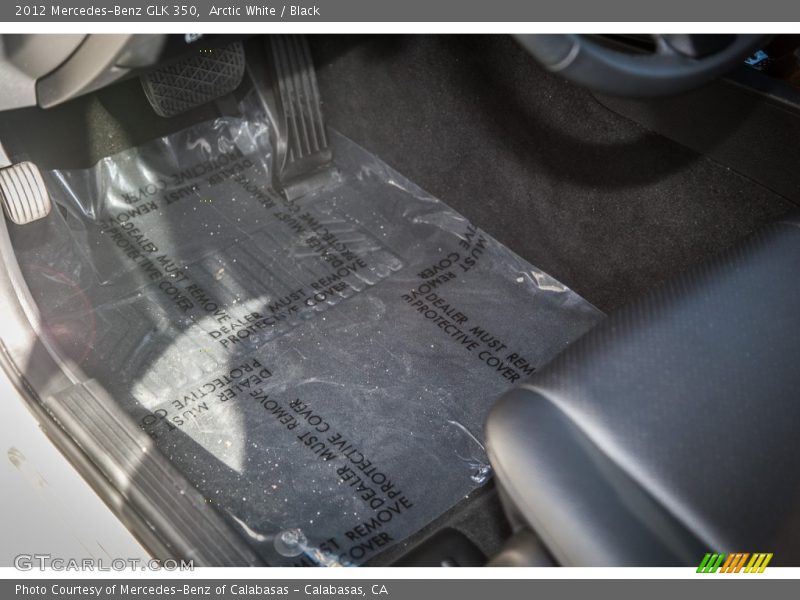 Arctic White / Black 2012 Mercedes-Benz GLK 350
