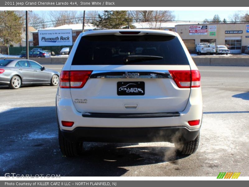 Stone White / Black 2011 Jeep Grand Cherokee Laredo 4x4