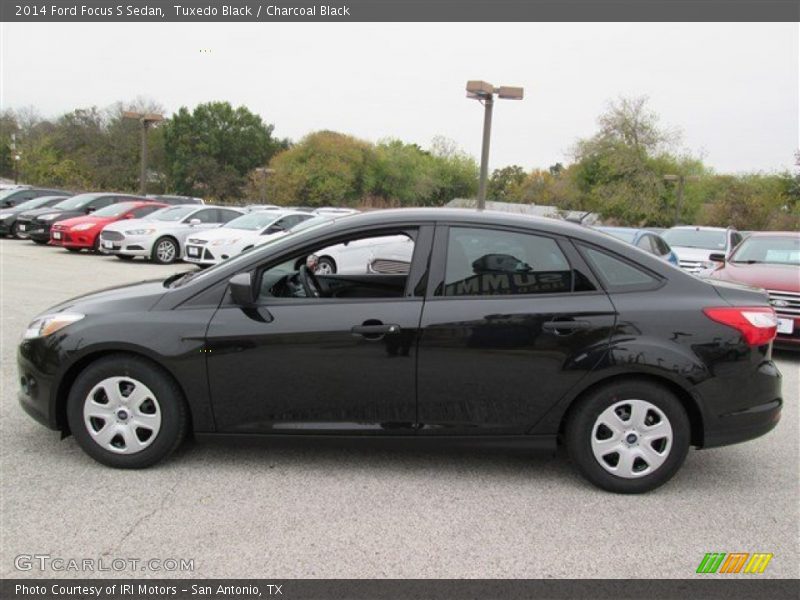 Tuxedo Black / Charcoal Black 2014 Ford Focus S Sedan