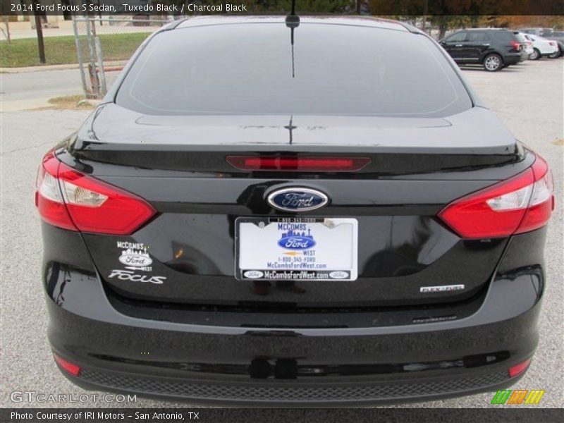 Tuxedo Black / Charcoal Black 2014 Ford Focus S Sedan