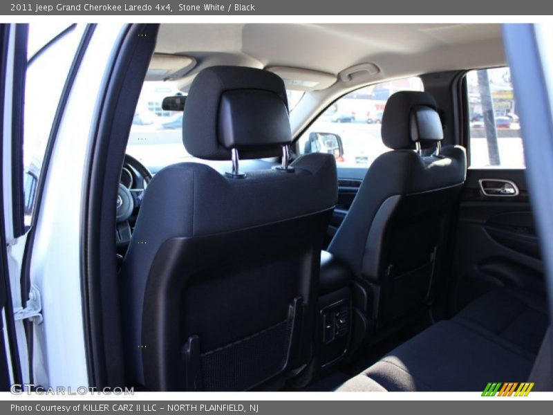 Stone White / Black 2011 Jeep Grand Cherokee Laredo 4x4