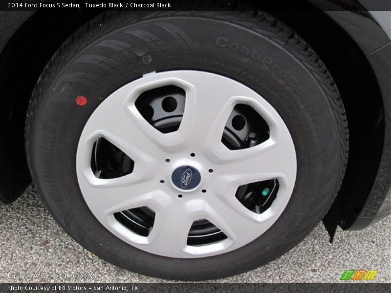 Tuxedo Black / Charcoal Black 2014 Ford Focus S Sedan