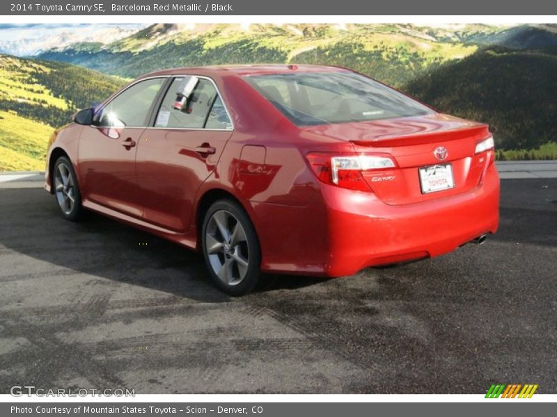 Barcelona Red Metallic / Black 2014 Toyota Camry SE