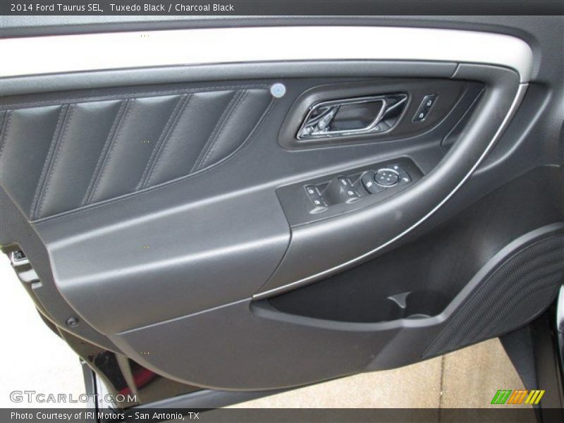 Tuxedo Black / Charcoal Black 2014 Ford Taurus SEL