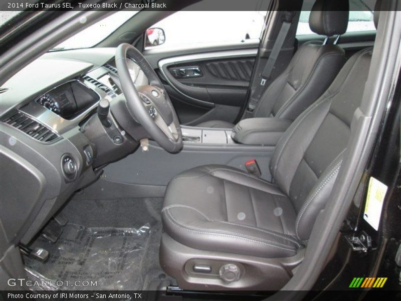 Tuxedo Black / Charcoal Black 2014 Ford Taurus SEL