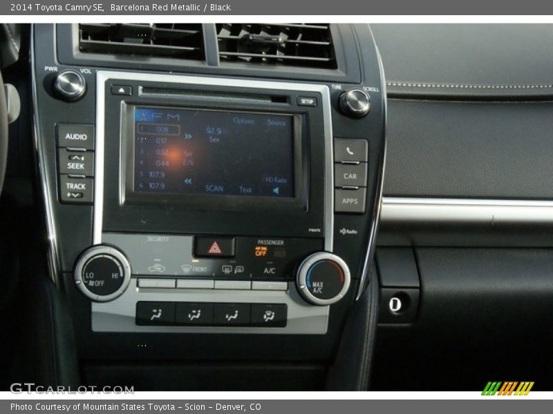 Barcelona Red Metallic / Black 2014 Toyota Camry SE
