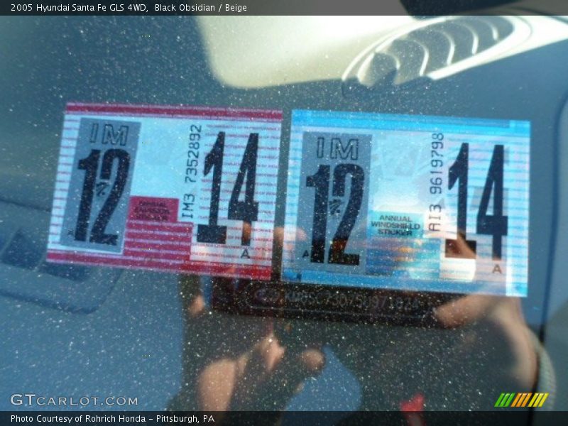 Black Obsidian / Beige 2005 Hyundai Santa Fe GLS 4WD