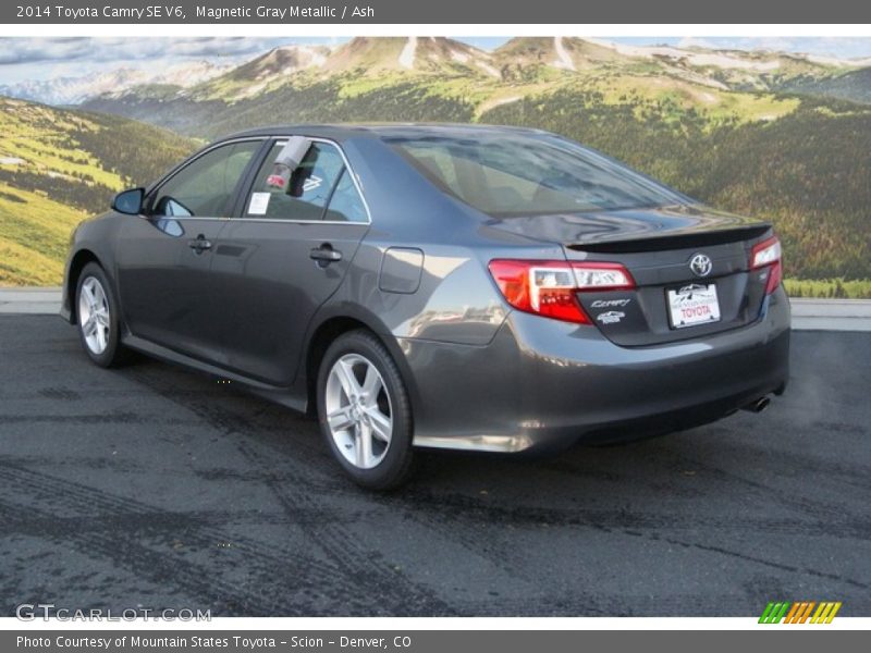 Magnetic Gray Metallic / Ash 2014 Toyota Camry SE V6