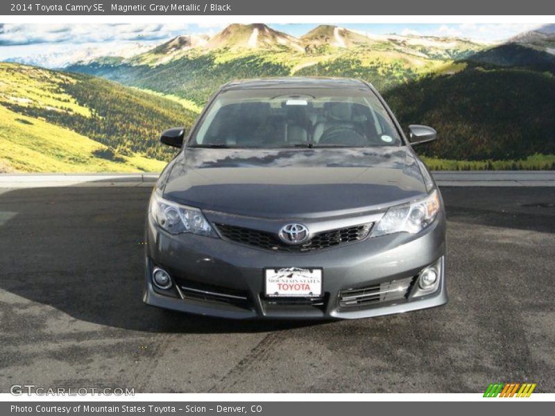 Magnetic Gray Metallic / Black 2014 Toyota Camry SE