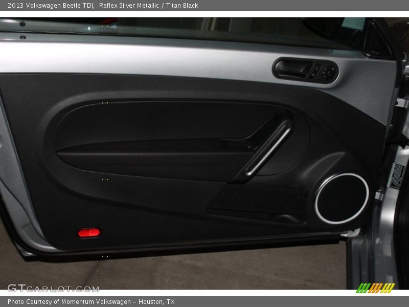 Reflex Silver Metallic / Titan Black 2013 Volkswagen Beetle TDI