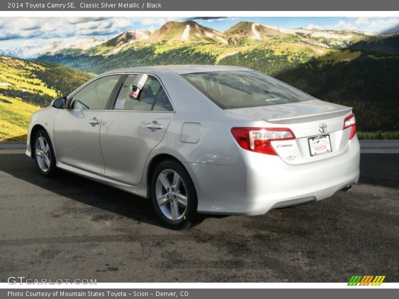 Classic Silver Metallic / Black 2014 Toyota Camry SE