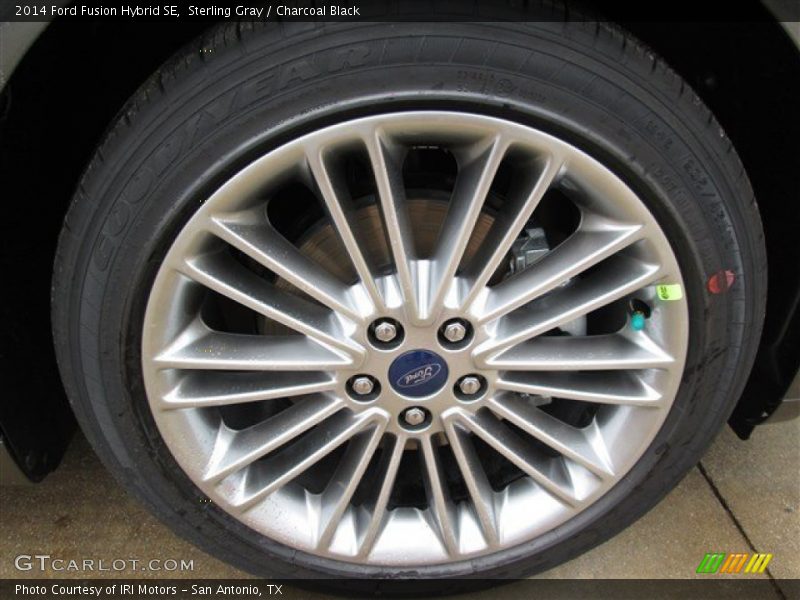 Sterling Gray / Charcoal Black 2014 Ford Fusion Hybrid SE