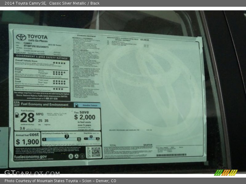 Classic Silver Metallic / Black 2014 Toyota Camry SE