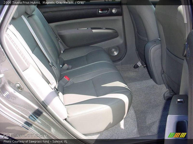 Magnetic Gray Metallic / Gray 2006 Toyota Prius Hybrid