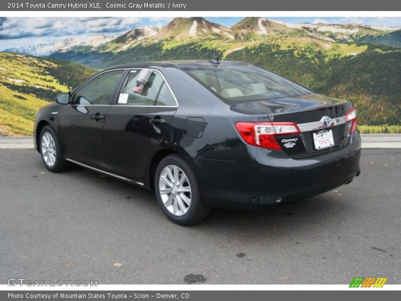 Cosmic Gray Metallic / Ivory 2014 Toyota Camry Hybrid XLE