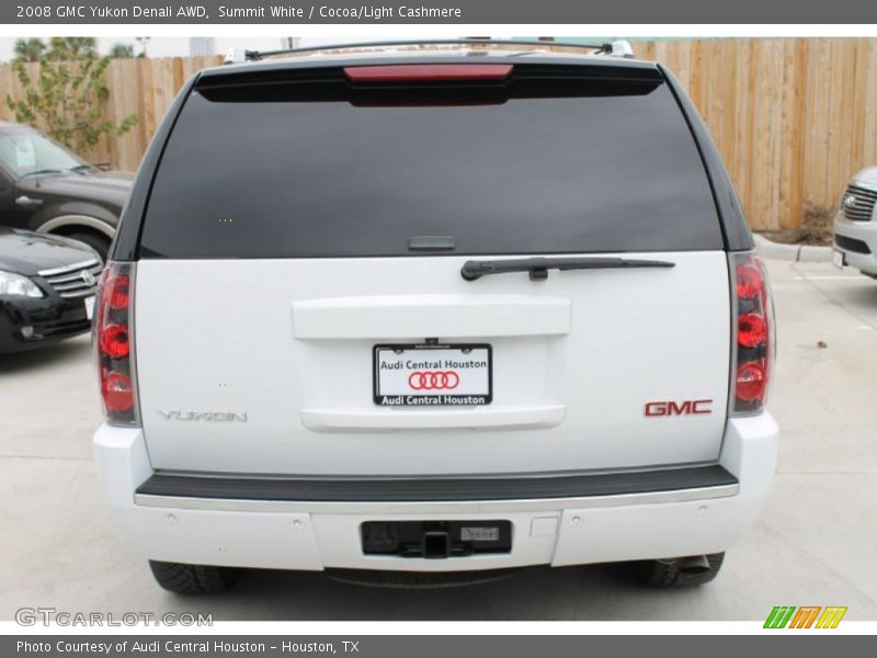 Summit White / Cocoa/Light Cashmere 2008 GMC Yukon Denali AWD