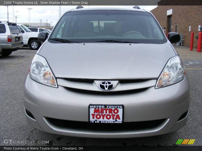 Silver Shadow Pearl / Stone Gray 2006 Toyota Sienna LE