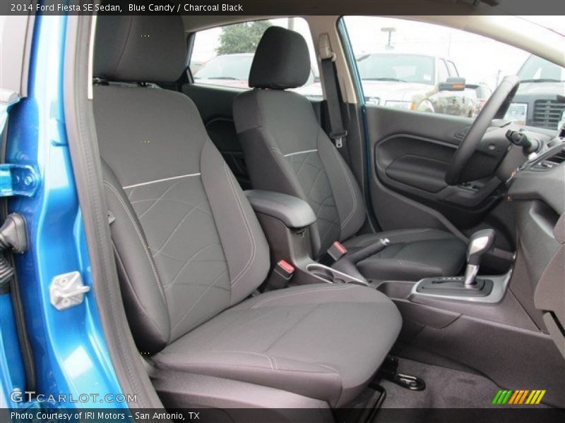 Blue Candy / Charcoal Black 2014 Ford Fiesta SE Sedan