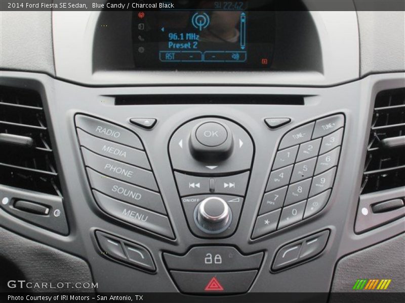Blue Candy / Charcoal Black 2014 Ford Fiesta SE Sedan