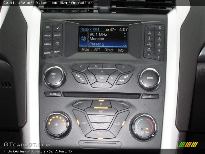 Ingot Silver / Charcoal Black 2014 Ford Fusion SE EcoBoost
