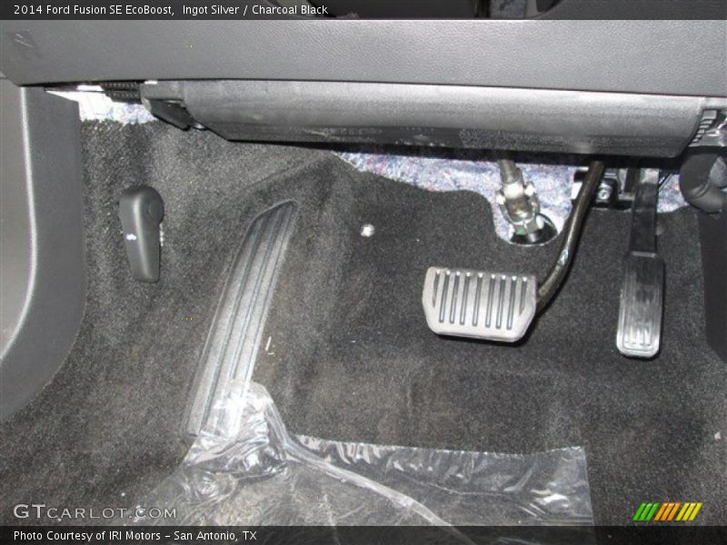 Ingot Silver / Charcoal Black 2014 Ford Fusion SE EcoBoost