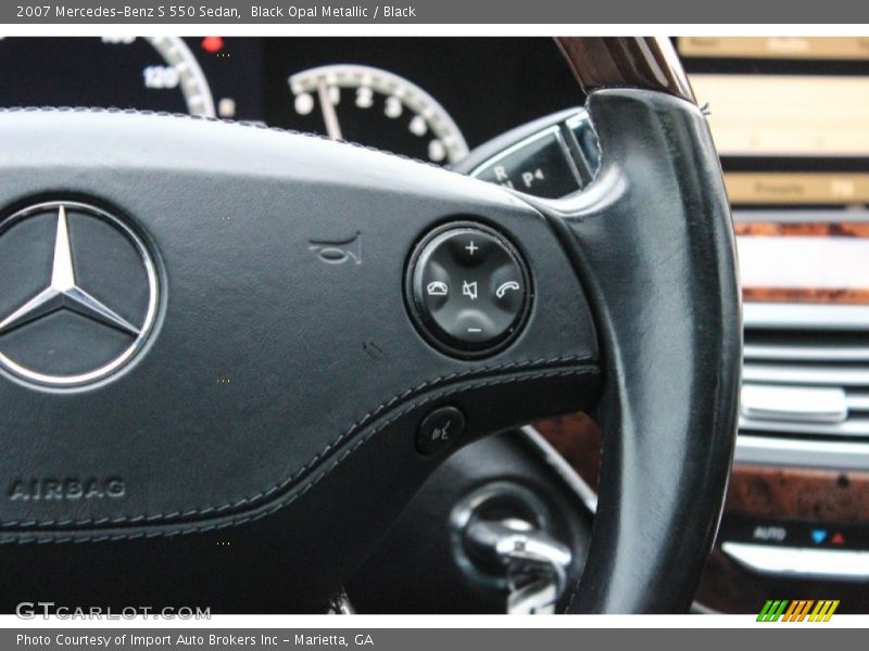 Controls of 2007 S 550 Sedan