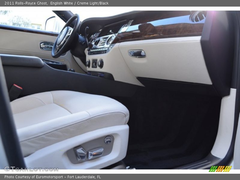 English White / Creme Light/Black 2011 Rolls-Royce Ghost