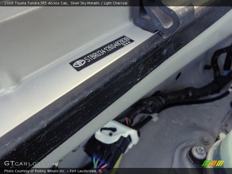 Silver Sky Metallic / Light Charcoal 2006 Toyota Tundra SR5 Access Cab
