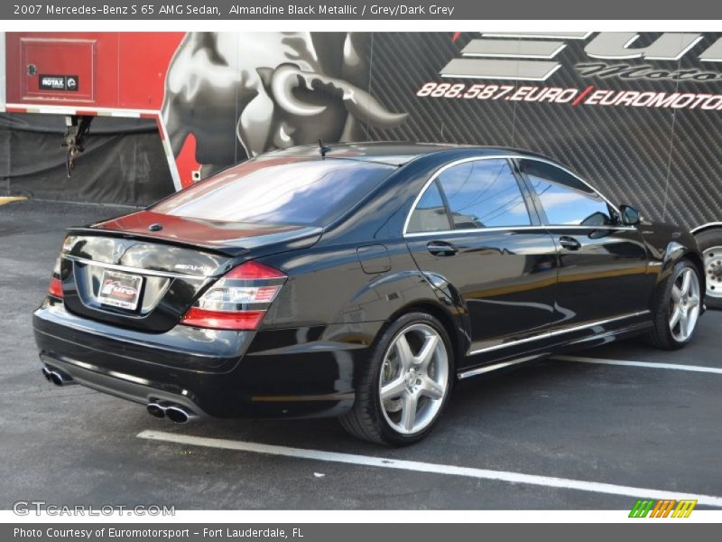 Almandine Black Metallic / Grey/Dark Grey 2007 Mercedes-Benz S 65 AMG Sedan