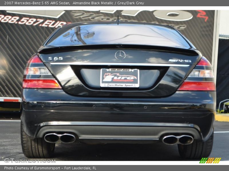 Almandine Black Metallic / Grey/Dark Grey 2007 Mercedes-Benz S 65 AMG Sedan