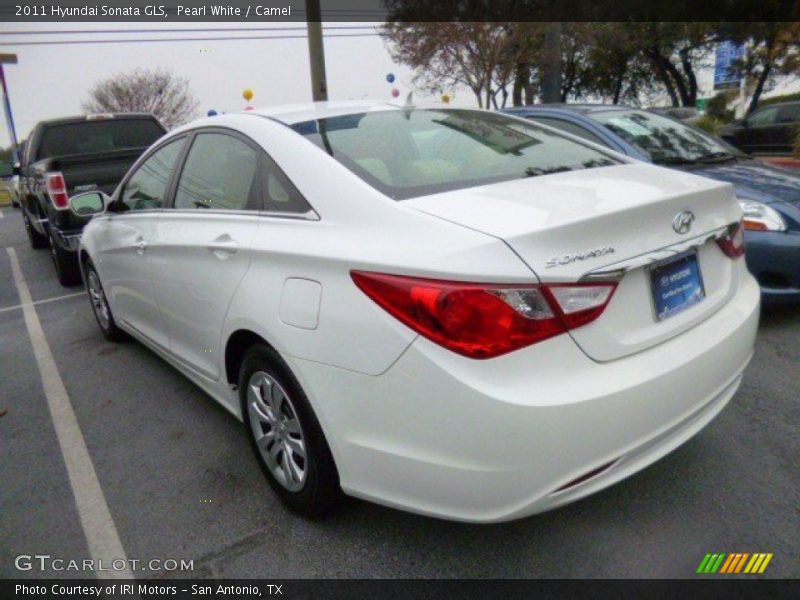 Pearl White / Camel 2011 Hyundai Sonata GLS