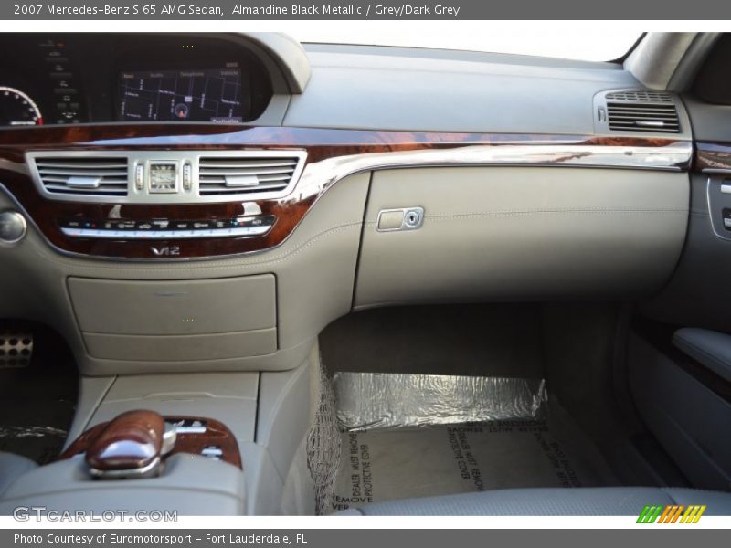 Almandine Black Metallic / Grey/Dark Grey 2007 Mercedes-Benz S 65 AMG Sedan