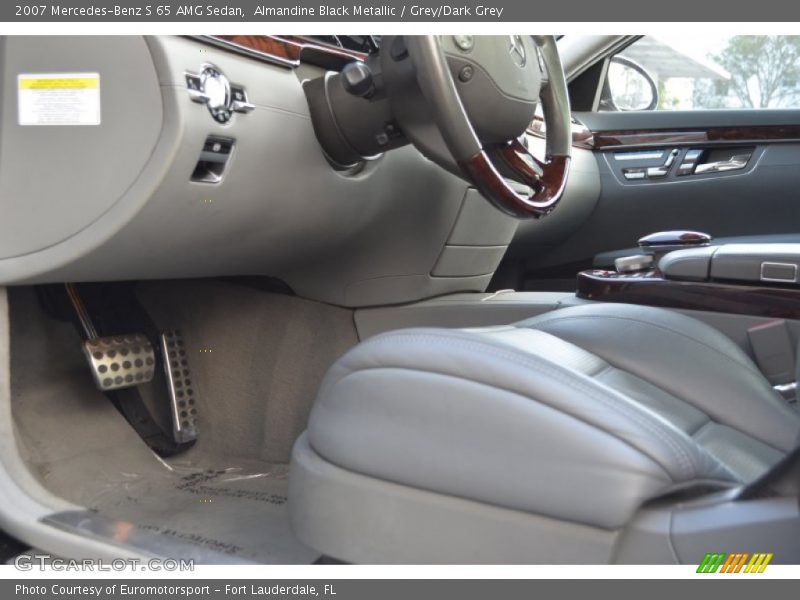Almandine Black Metallic / Grey/Dark Grey 2007 Mercedes-Benz S 65 AMG Sedan