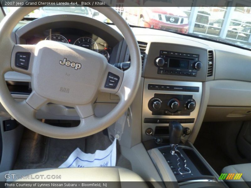 Black / Khaki 2007 Jeep Grand Cherokee Laredo 4x4
