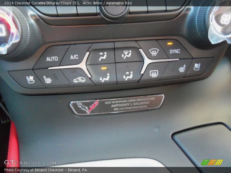 Controls of 2014 Corvette Stingray Coupe Z51