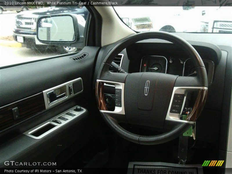 White Platinum Tri-Coat / Cashmere/Black 2010 Lincoln MKX FWD