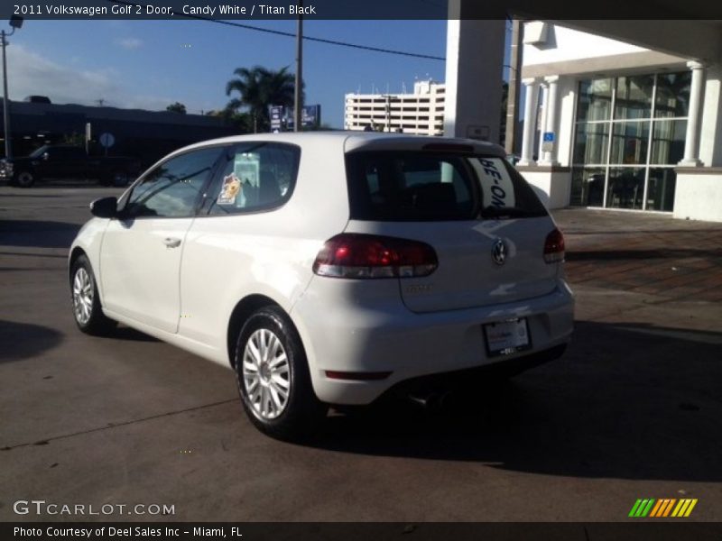 Candy White / Titan Black 2011 Volkswagen Golf 2 Door