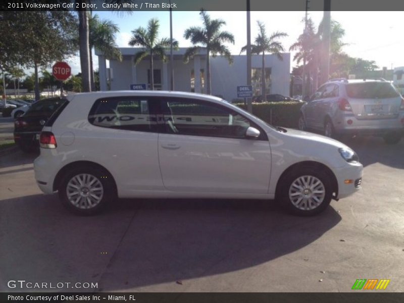 Candy White / Titan Black 2011 Volkswagen Golf 2 Door