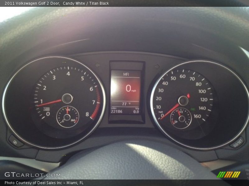 Candy White / Titan Black 2011 Volkswagen Golf 2 Door