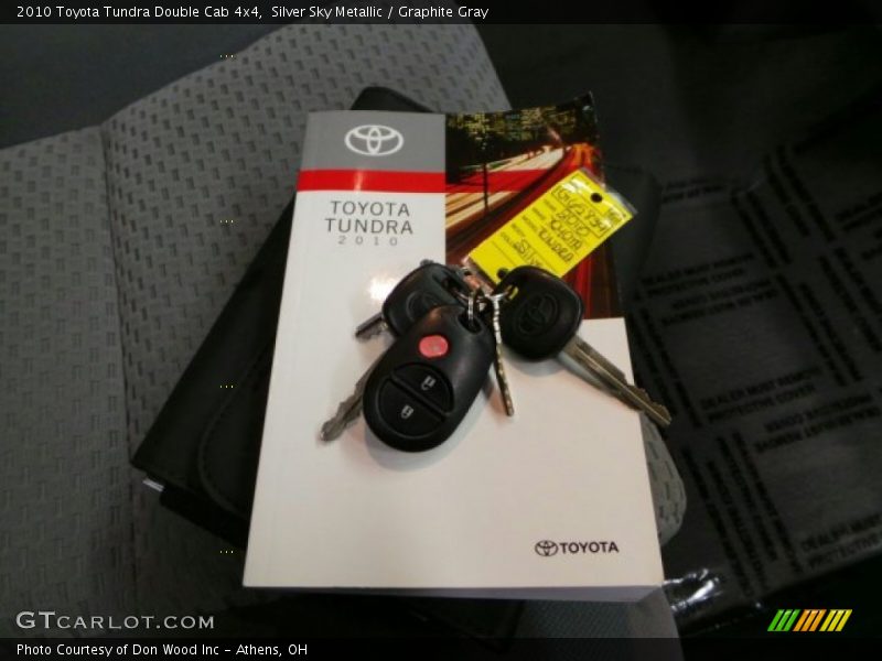 Silver Sky Metallic / Graphite Gray 2010 Toyota Tundra Double Cab 4x4