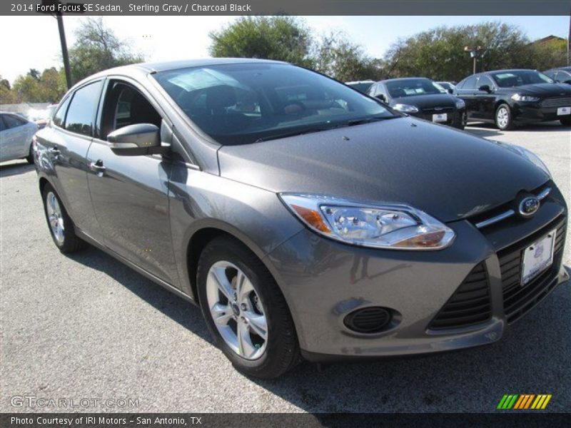 Sterling Gray / Charcoal Black 2014 Ford Focus SE Sedan
