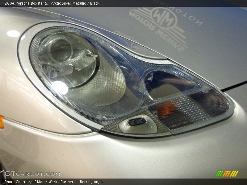 Arctic Silver Metallic / Black 2004 Porsche Boxster S