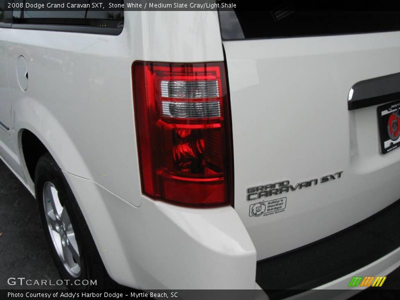 Stone White / Medium Slate Gray/Light Shale 2008 Dodge Grand Caravan SXT