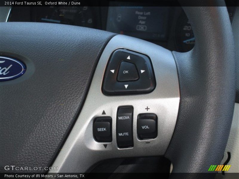 Controls of 2014 Taurus SE